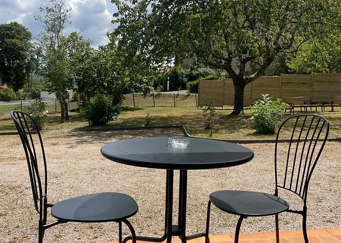 Hoteliere Du Magnoac 酒店 *