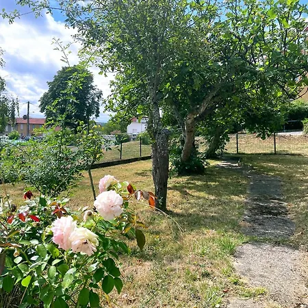 Hoteliere Du Magnoac Отель Castelnau-Magnoac