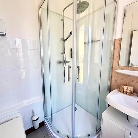 Hoteliere Du Magnoac Отель *