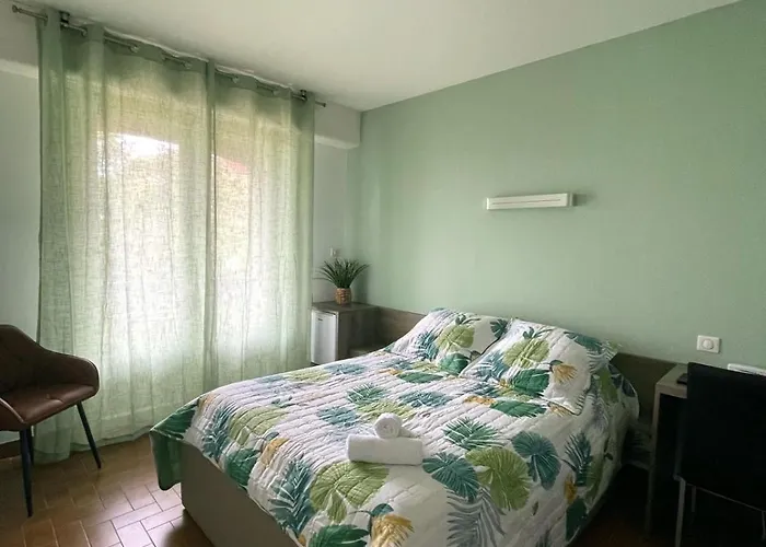 Hotel Résidence Hôtelière Du Magnoac