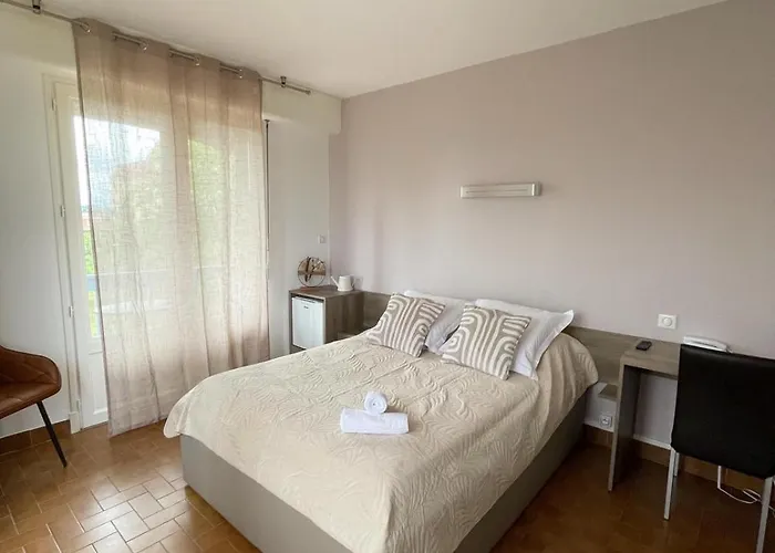 Hotel Résidence Hôtelière Du Magnoac