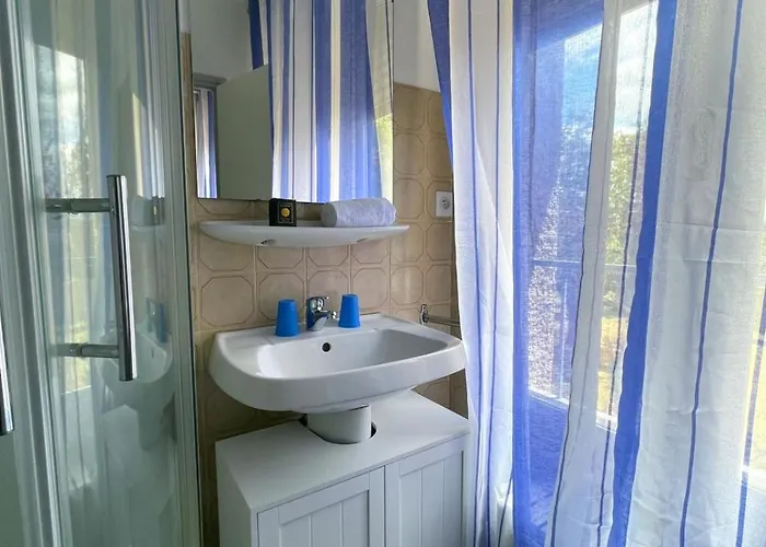 Résidence Hôtelière Du Magnoac Hotel *